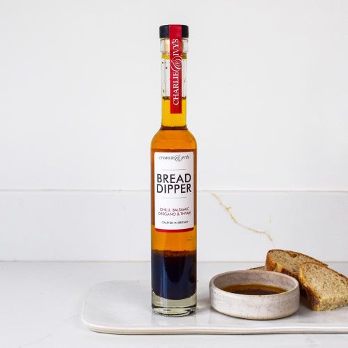 Chilli, Balsamic, Oregano & Thyme Bread Dipper