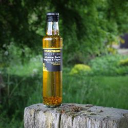 Yorkshire Rapeseed Oil with Lemon, Garlic, Oregano & Thyme
