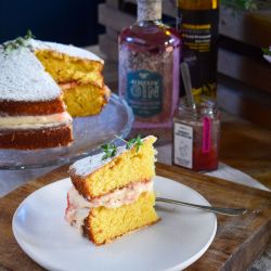 Rhubarb Gin Cake